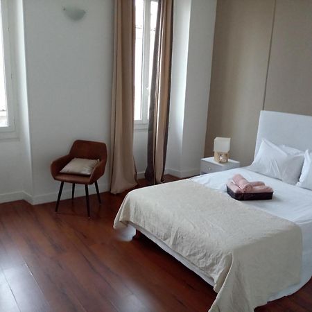 Quartier Le Plus Anime De Marseille "La Plaine Cours Julien "Chambre Avec Salle De Bain Wc Privee Integrees "Dans Appartement Dış mekan fotoğraf