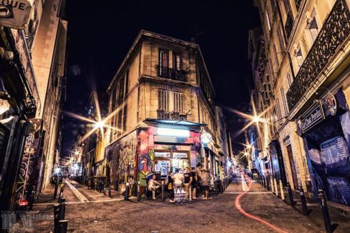 Quartier Le Plus Anime De Marseille "La Plaine Cours Julien "Chambre Avec Salle De Bain Wc Privee Integrees "Dans Appartement Dış mekan fotoğraf