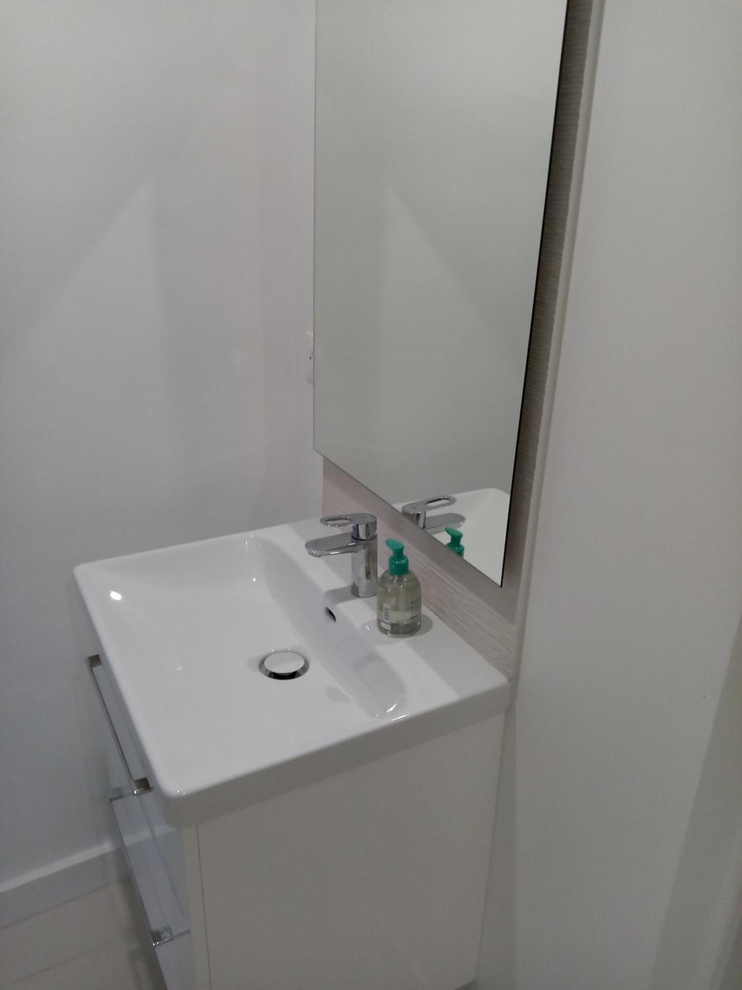 Quartier Le Plus Anime De Marseille "La Plaine Cours Julien "Chambre Avec Salle De Bain Wc Privee Integrees "Dans Appartement Dış mekan fotoğraf