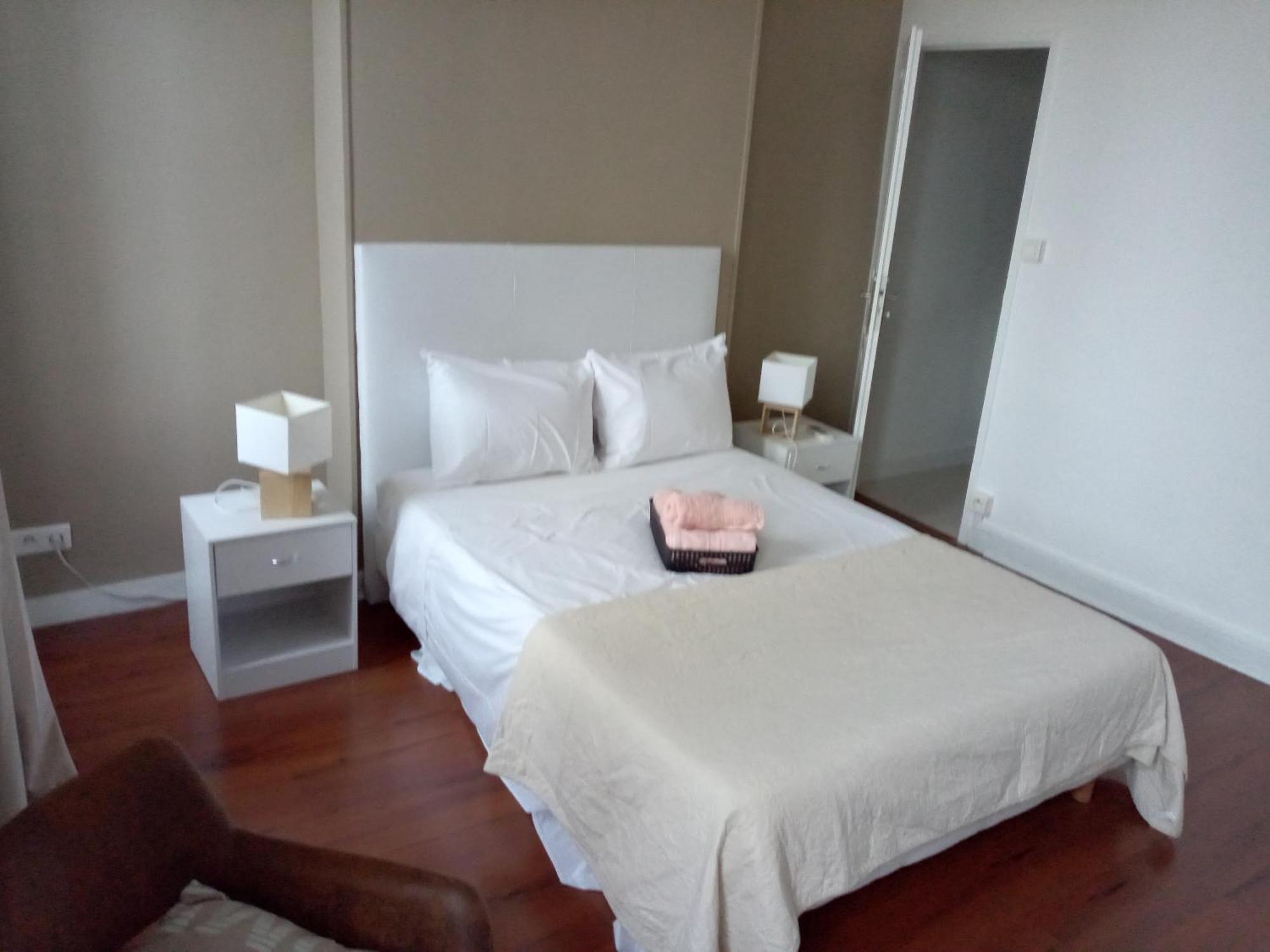 Quartier Le Plus Anime De Marseille "La Plaine Cours Julien "Chambre Avec Salle De Bain Wc Privee Integrees "Dans Appartement Dış mekan fotoğraf