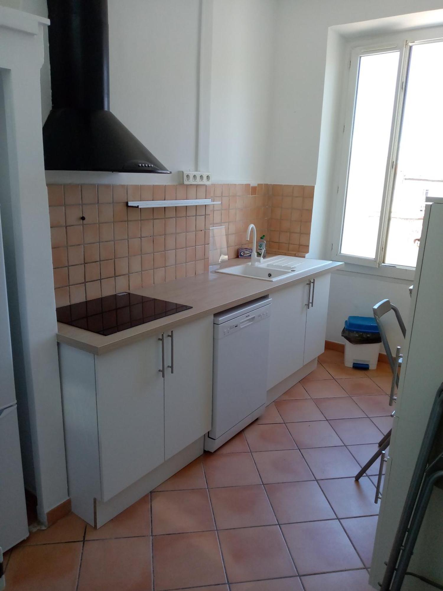 Quartier Le Plus Anime De Marseille "La Plaine Cours Julien "Chambre Avec Salle De Bain Wc Privee Integrees "Dans Appartement Dış mekan fotoğraf