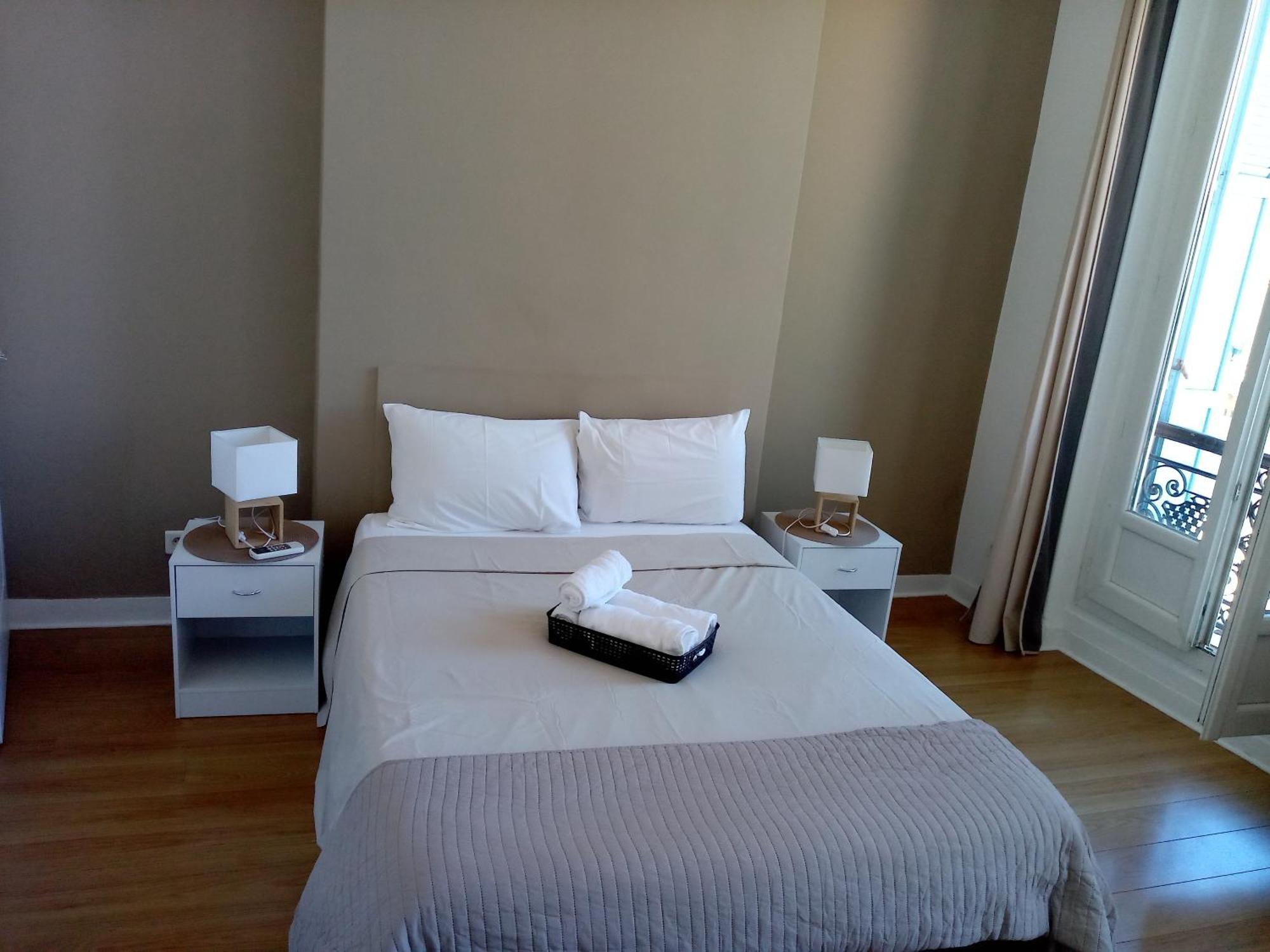 Quartier Le Plus Anime De Marseille "La Plaine Cours Julien "Chambre Avec Salle De Bain Wc Privee Integrees "Dans Appartement Dış mekan fotoğraf