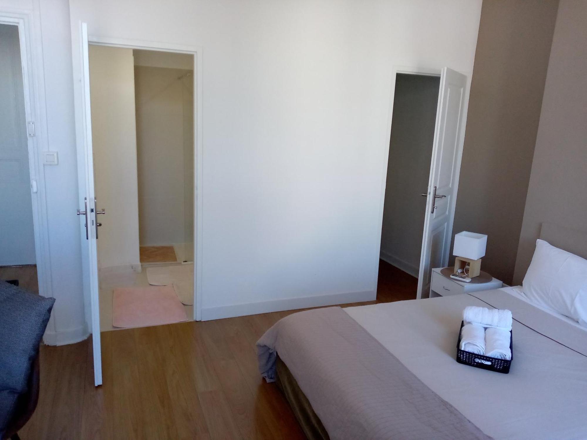 Quartier Le Plus Anime De Marseille "La Plaine Cours Julien "Chambre Avec Salle De Bain Wc Privee Integrees "Dans Appartement Dış mekan fotoğraf